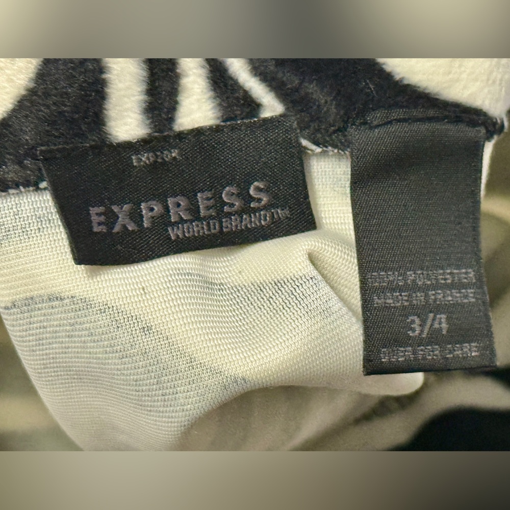 Vintage Express Black and White Zebra Print Fabric - Picture 5 of 11